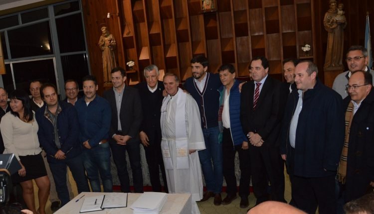 C360 2016-08-04-22-28-37-689