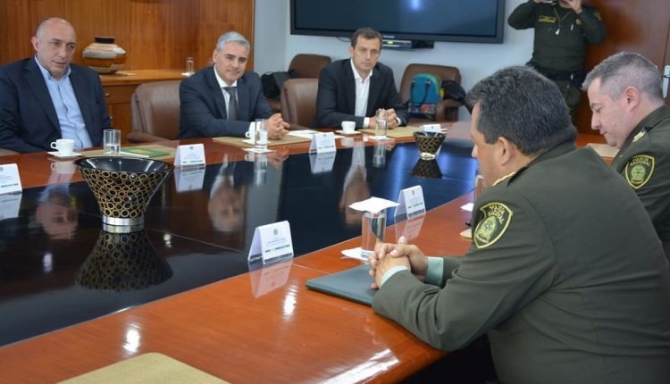 83b96c99-8f63-4941-a6bd-39305bac7c92