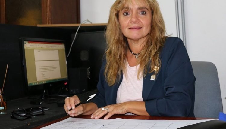 Andrea Volpe Dir. Adultos Mayores