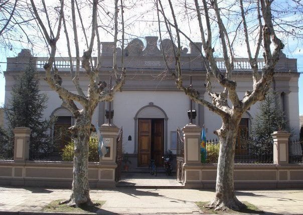 20572 100259776671081 1853855 n