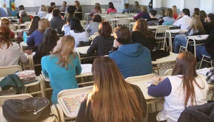 radioone 947 comienzo de diplomatura